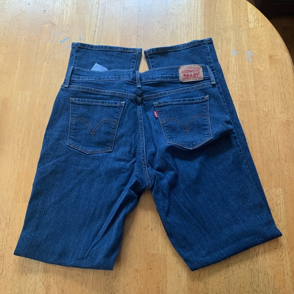 •👖 Levi’s Jeans 👖•